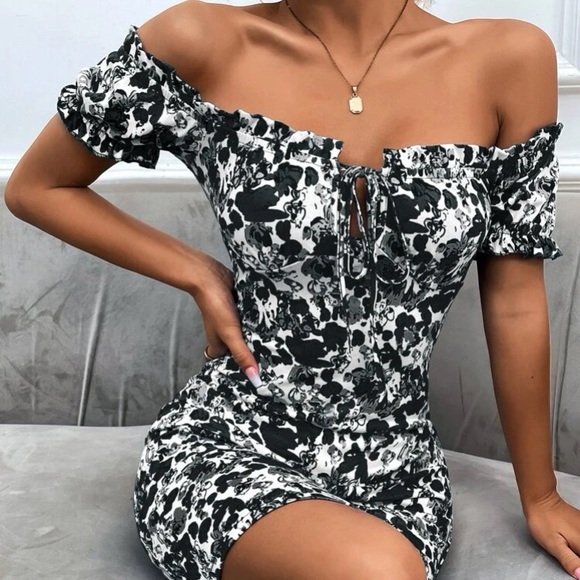 Boho Blue Floral Print Off Shoulder Bodycon Dress - Picture 4 of 16